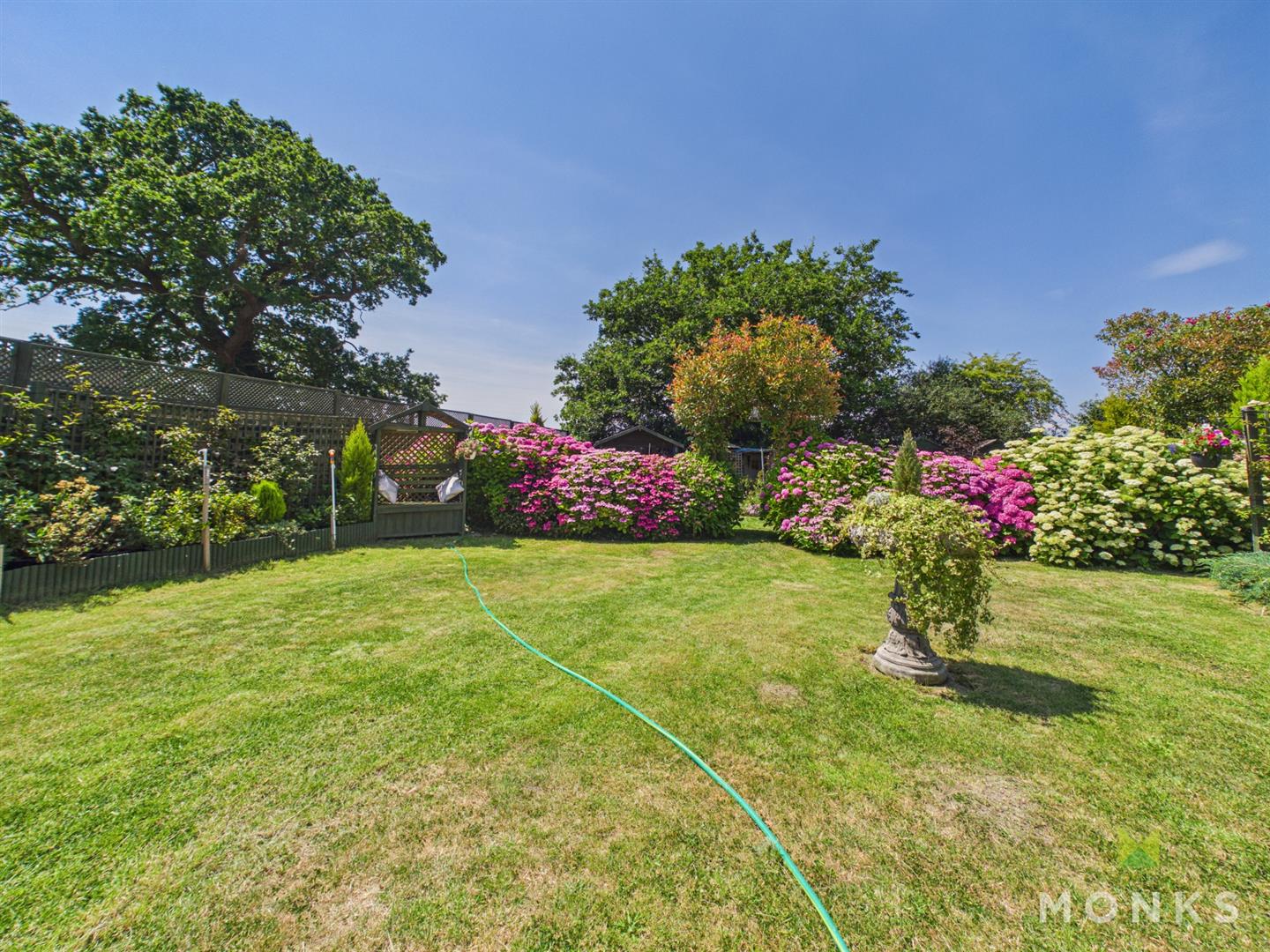 2 Walcot Road, Shrewsbury, SY4 4QQ For Sale
